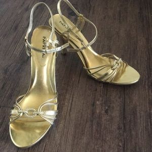 Gold heel open toe